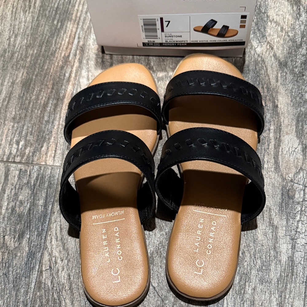 LC Lauren Conrad Sunstone Black & Tan Double-Strap Slide Sandals. Size 7